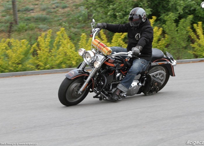 10 Harley Davidson custom Kazik akcja