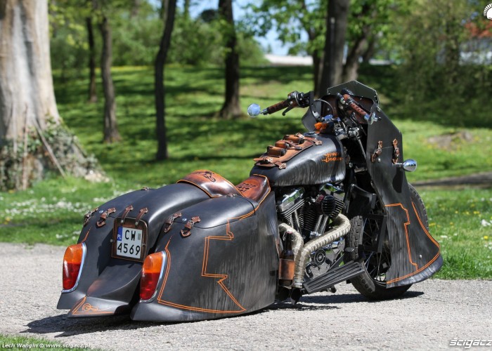 20 Harley Davidson Sportster 1200 custom