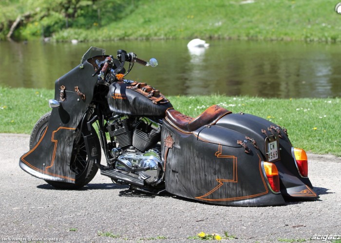21 Harley Davidson Sportster custom bagger