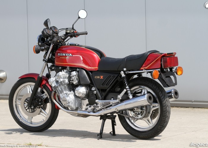 02 Honda CBX 1000 profil