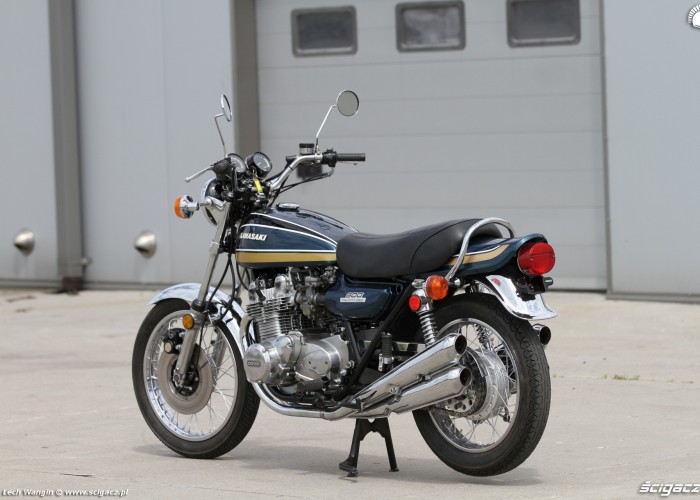 04 Kawasaki Z1 Moto Ventus
