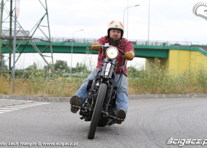 02 Harley Davidson Softail Evo Custom jazda