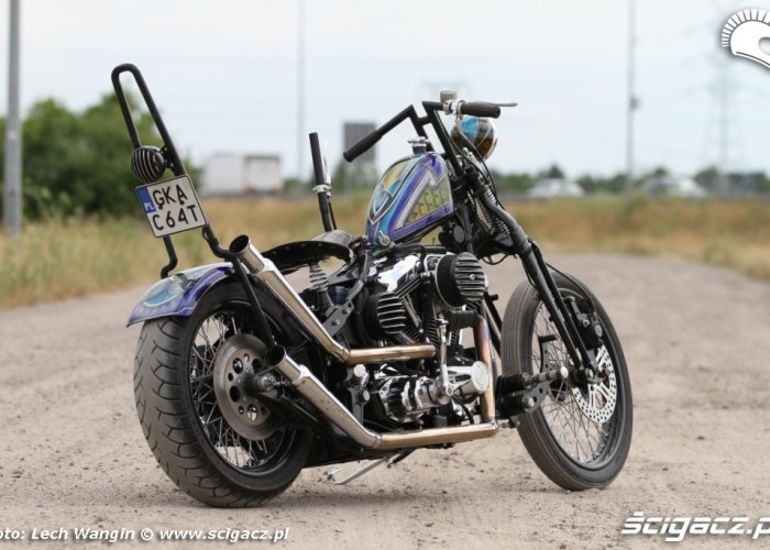 08 Harley Davidson Softail Evo Custom od tylu