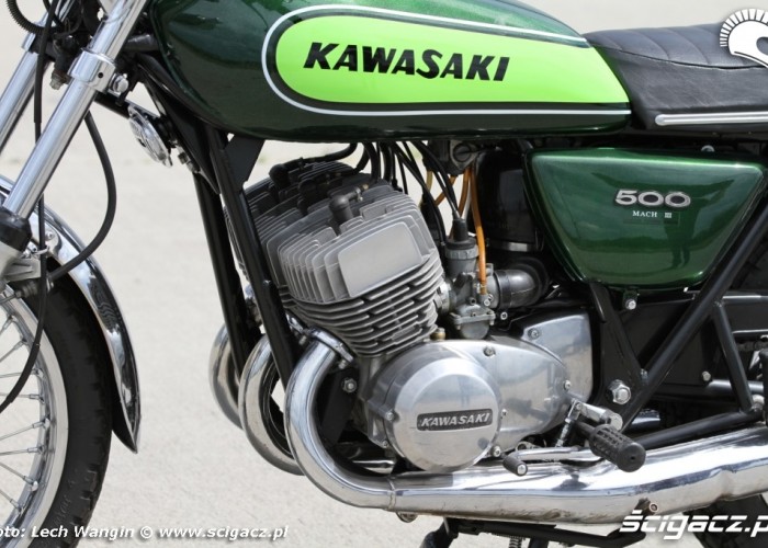 08 Kawasaki H1 Mach 3 motor