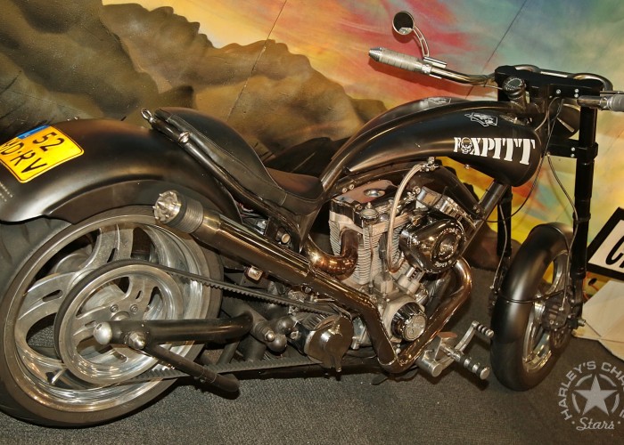 050 Big Twin Bikeshow Expo 22 Houten wystawa motocykli custom