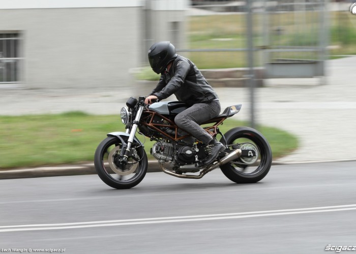 62 Ducati Monster 600 wersji custom