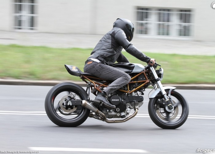 63 Ducati Monster 600 wersji custom