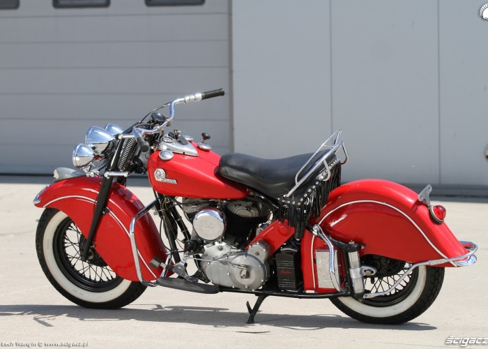 07 Indian Chief lewy profil