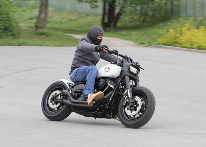 06 Harley Davidson Fat Bob dynamika custom