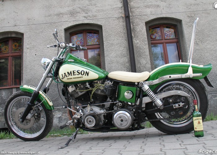 19 Harley Davidson Shovelhead custom statyka