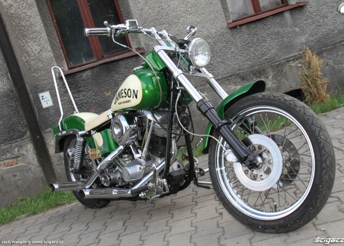 22 Harley Davidson Shovelhead custom bike