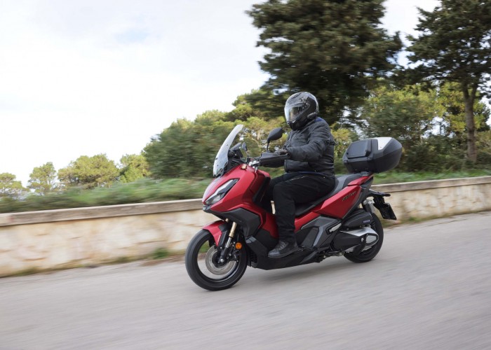 63 Honda ADV350 2022