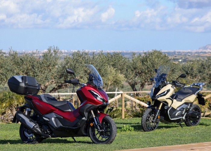 71 Honda ADV350 2022