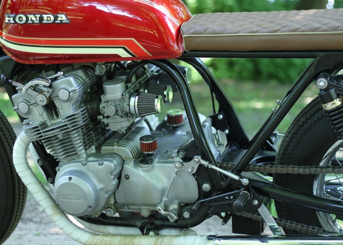 18 Honda CB 750 K Black Dog custom silnik