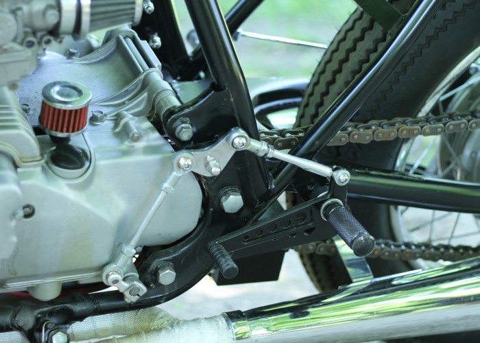 20 Honda CB 750 K Black Dog custom dzwignia zmiany biegow