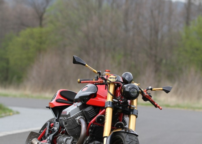 41 Moto Guzzi V10 Centauro custom bike