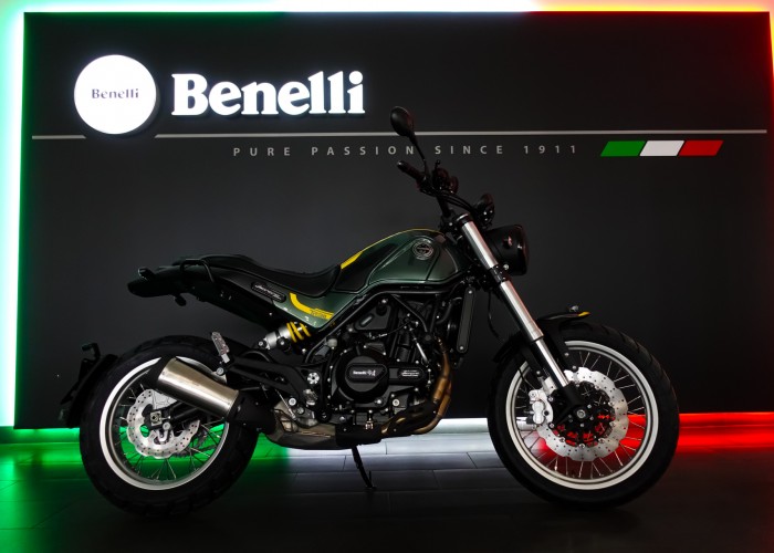 058 Motocykle Benelli Delta Plus Chorzow
