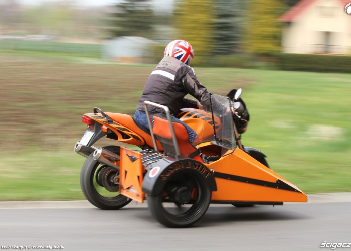 02 Sidecar Moto Pomarancza jazda