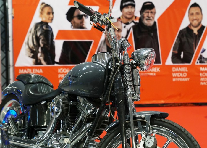 harley na stoisku scigacz.pl targi motocyklowe 2022