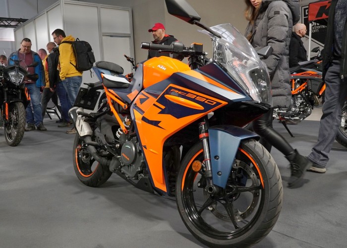 ktm rc390 Warsaw Motorcycle show