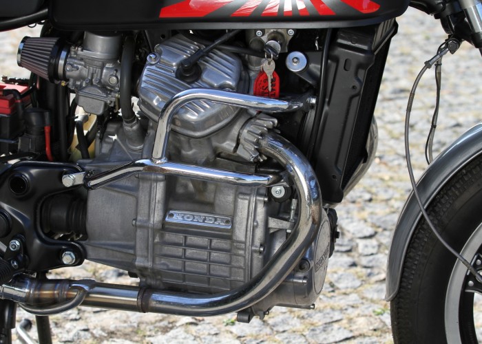 14 Honda CX 500 motor