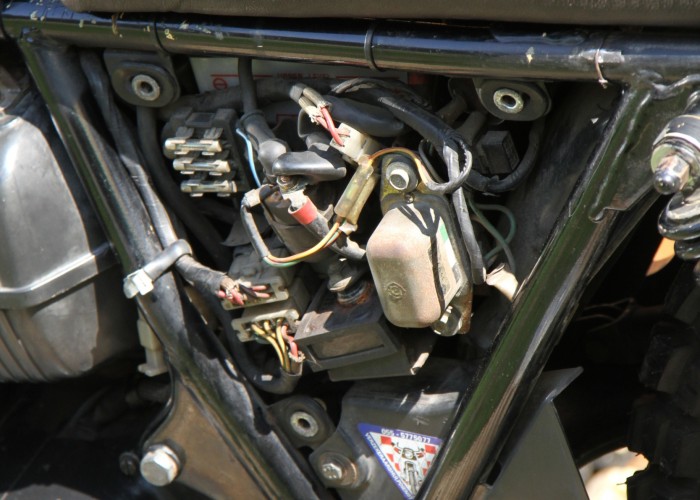050 Honda CB 750 Four custom elektryka