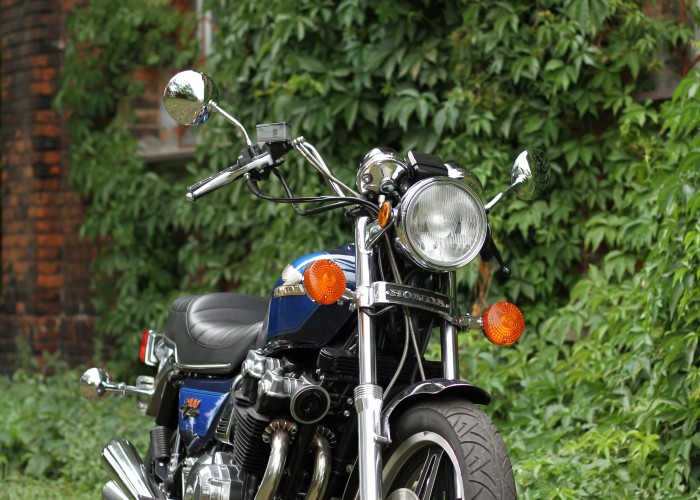 Honda CB 900 Custom wyglad od przodu