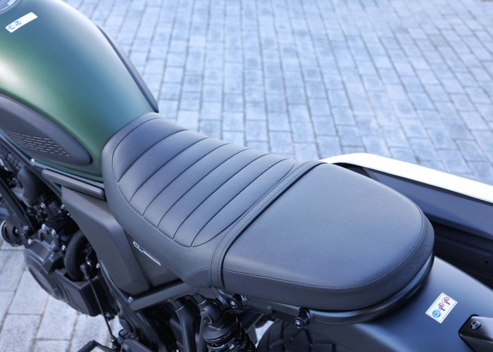 129 Honda CL500 siedzenie