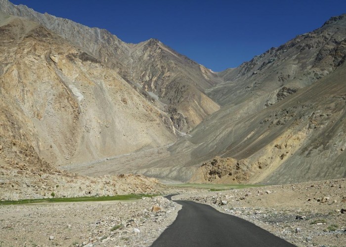 37 Motocykle w Himalajach Spotkanie na Przeleczy