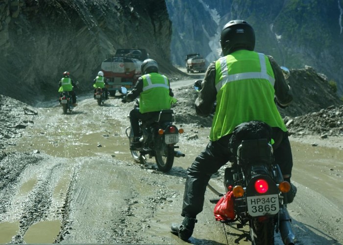 44 Motocykle w Himalajach Spotkanie na Przeleczy