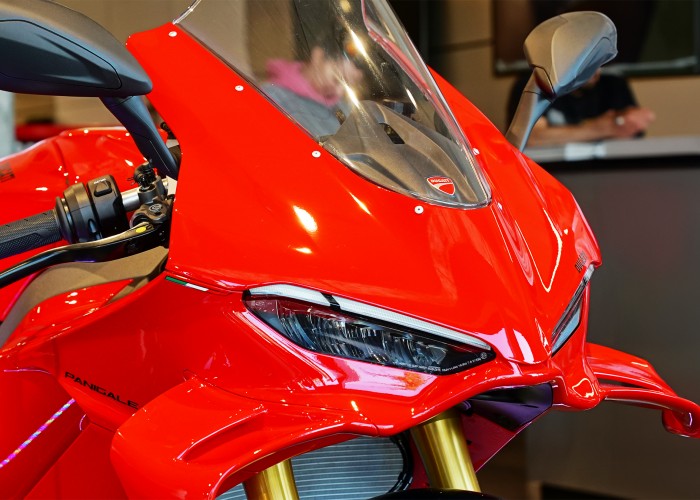 Ducati Panigale V4S czasza