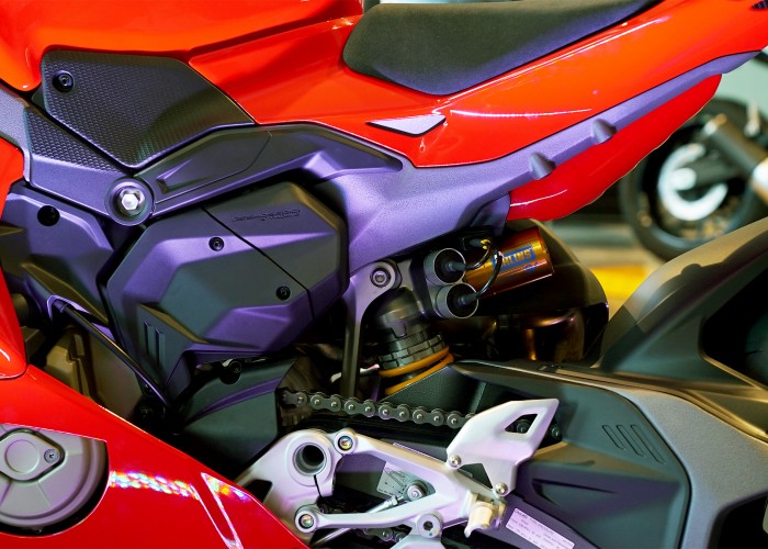 Ducati Panigale V4S zawieszenie tyl