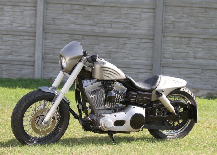 11 Harley Davidson Low Rider profil