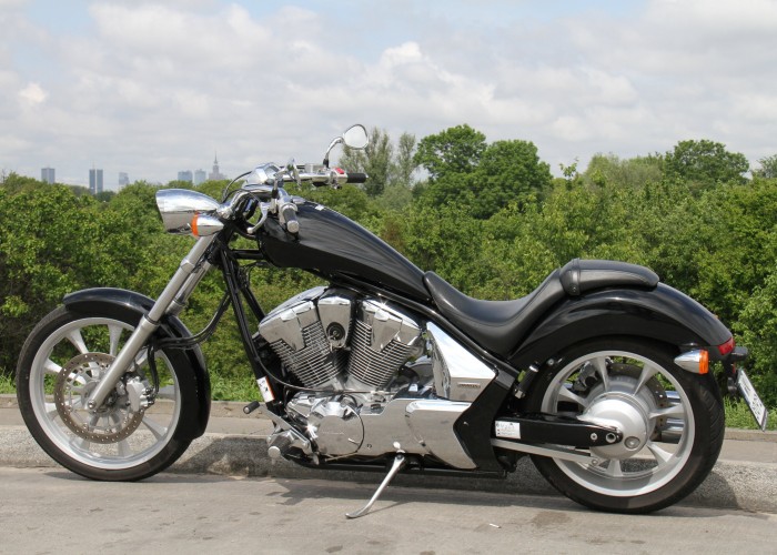 04 Honda Fury VT 1300 CX fabryczny custom