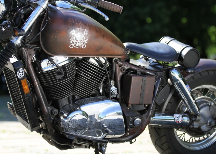 33 Honda VT 1100 Bobber widlak