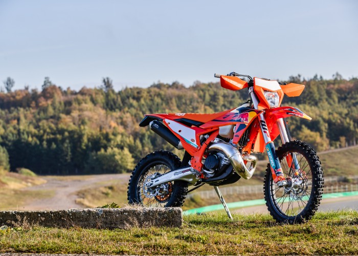 28 KTM EXC Champion Edition 2025