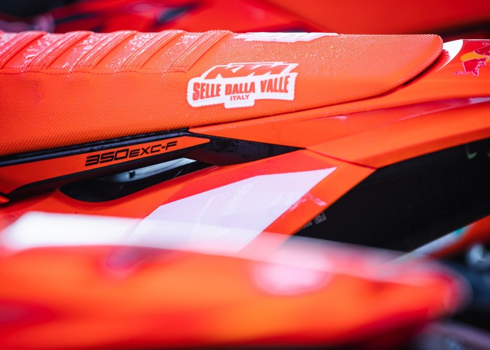 34 350 exc f ktm logo