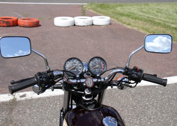 10 Yamaha SR 500 kierownica kokpit lusterka