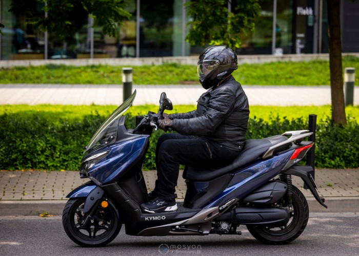 03 Kymco X Town CT 125i na ulicy