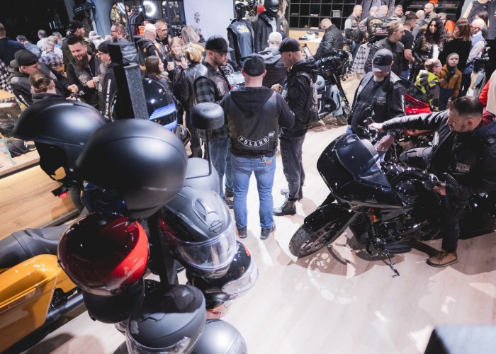 11 salon Harley Davidson Liberty Motors w Lodzi