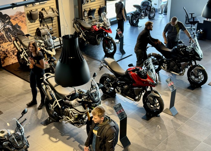 28 triumph salon lodz wlokniarzy 214