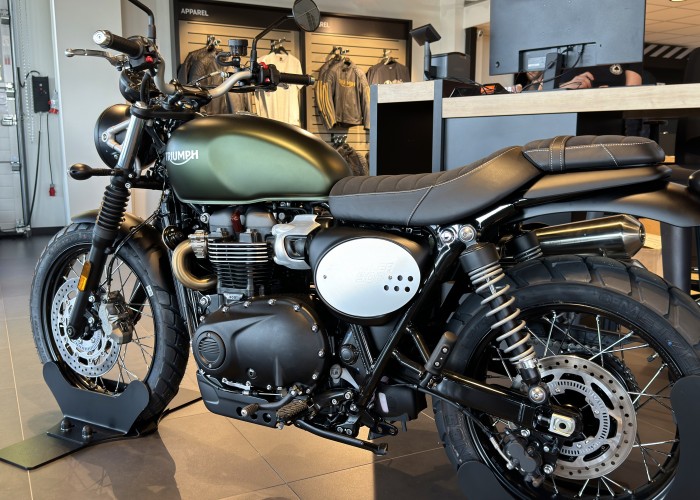 33 triumph scrambler salon w lodzi