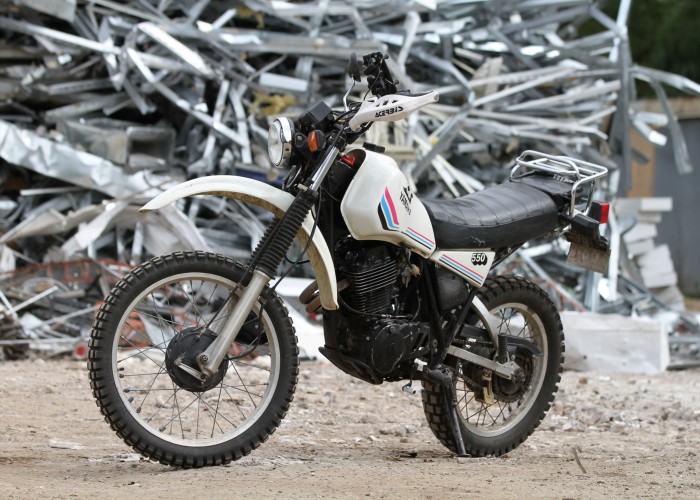 21 Yamaha XT 550 zlomowisko