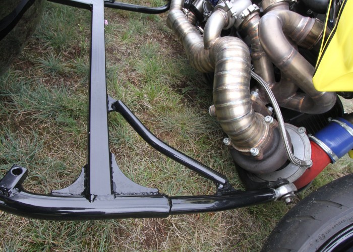 51 Buell 1125 CR z koszem bocznym polaczenie