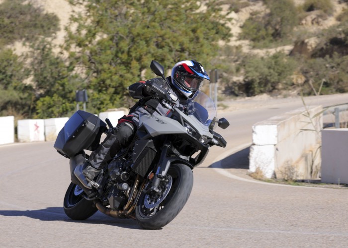 02 Honda CB1000GT 2026 Pawel Kowalski