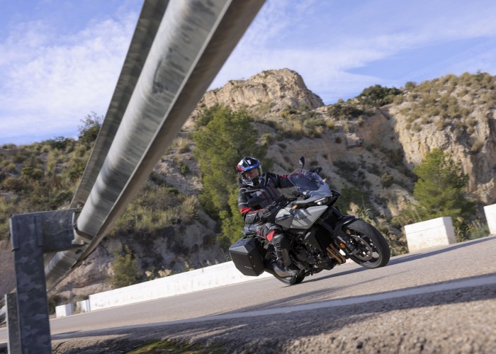 03 Honda CB1000GT 2026 nowosc