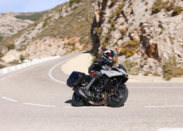 11 Honda CB1000GT 2026 test motocykla