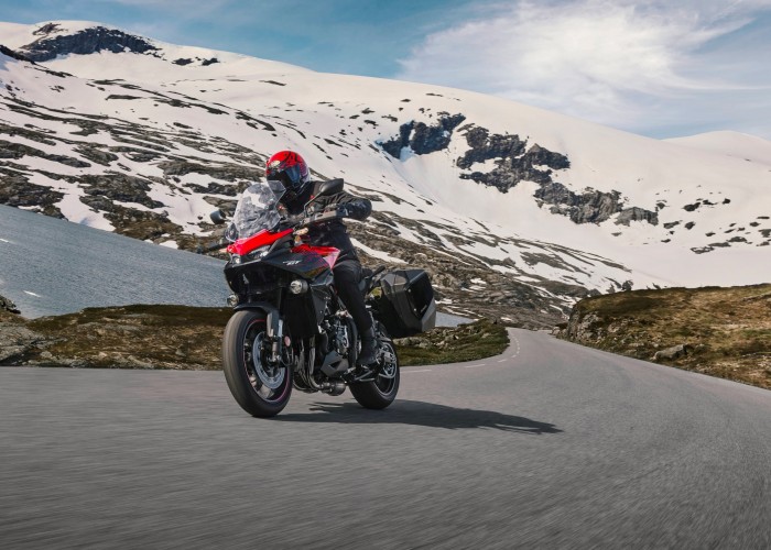 18 Honda CB1000GT 2026