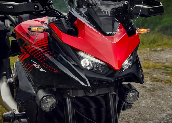 52 Honda CB1000GT 2026