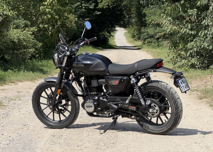 05 Honda GB350S szutry